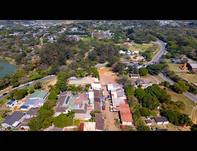 450M² INDUSTRIAL YARD FOR SALE IN SHEFFIELD BEACH